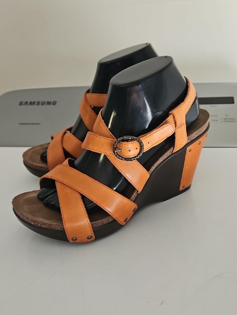 DANSKO Frida Leather Wedge Sandal Orange Women 41 US 11